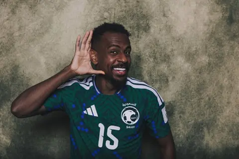 لاعب السعودية: دونيس اندمج سريعا معنا.. "الدوري" اختصر عليه الوقت